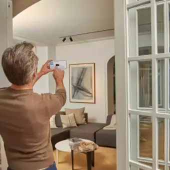 Ultimate DAIKIN 3D app helps you choose an air conditioner and positions the indoor unit 3D in the room